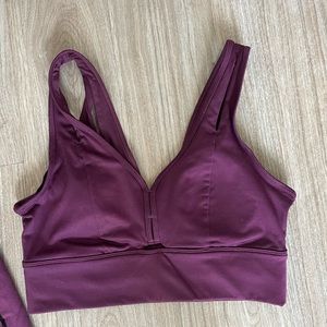 ALO yoga sports bra